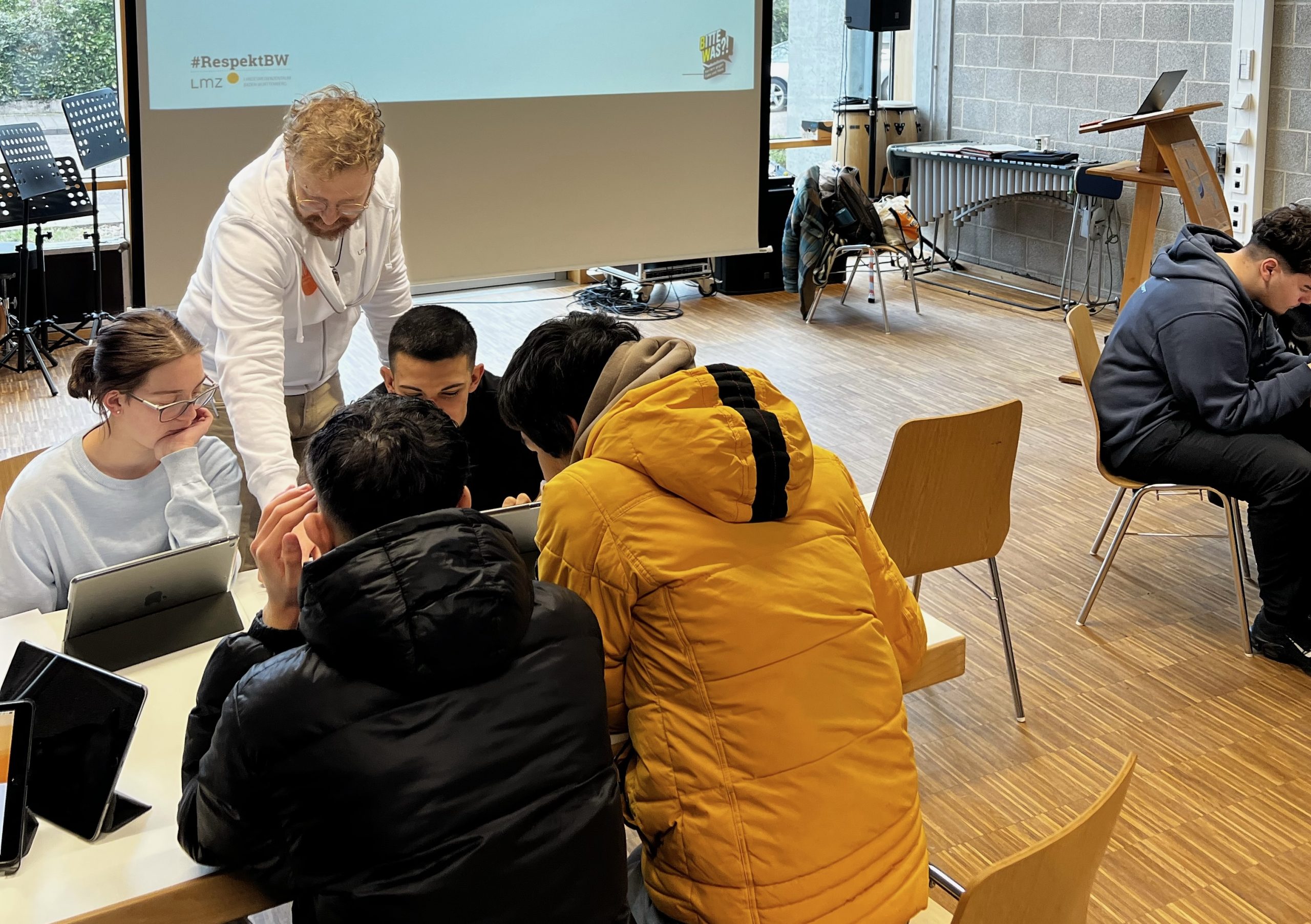 Schüler beim Workshop